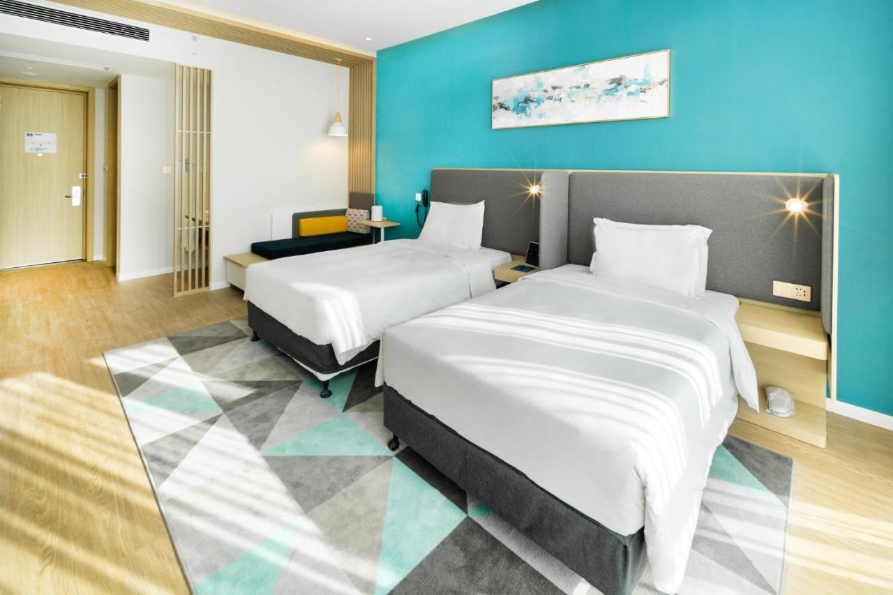 Holiday Inn Express Shanghai Pudong Zhangjiang By Ihg Exteriör bild